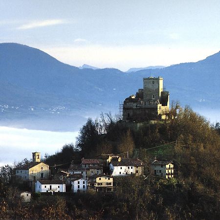 Casavacanzedezza Montecalvo Versiggia المظهر الخارجي الصورة