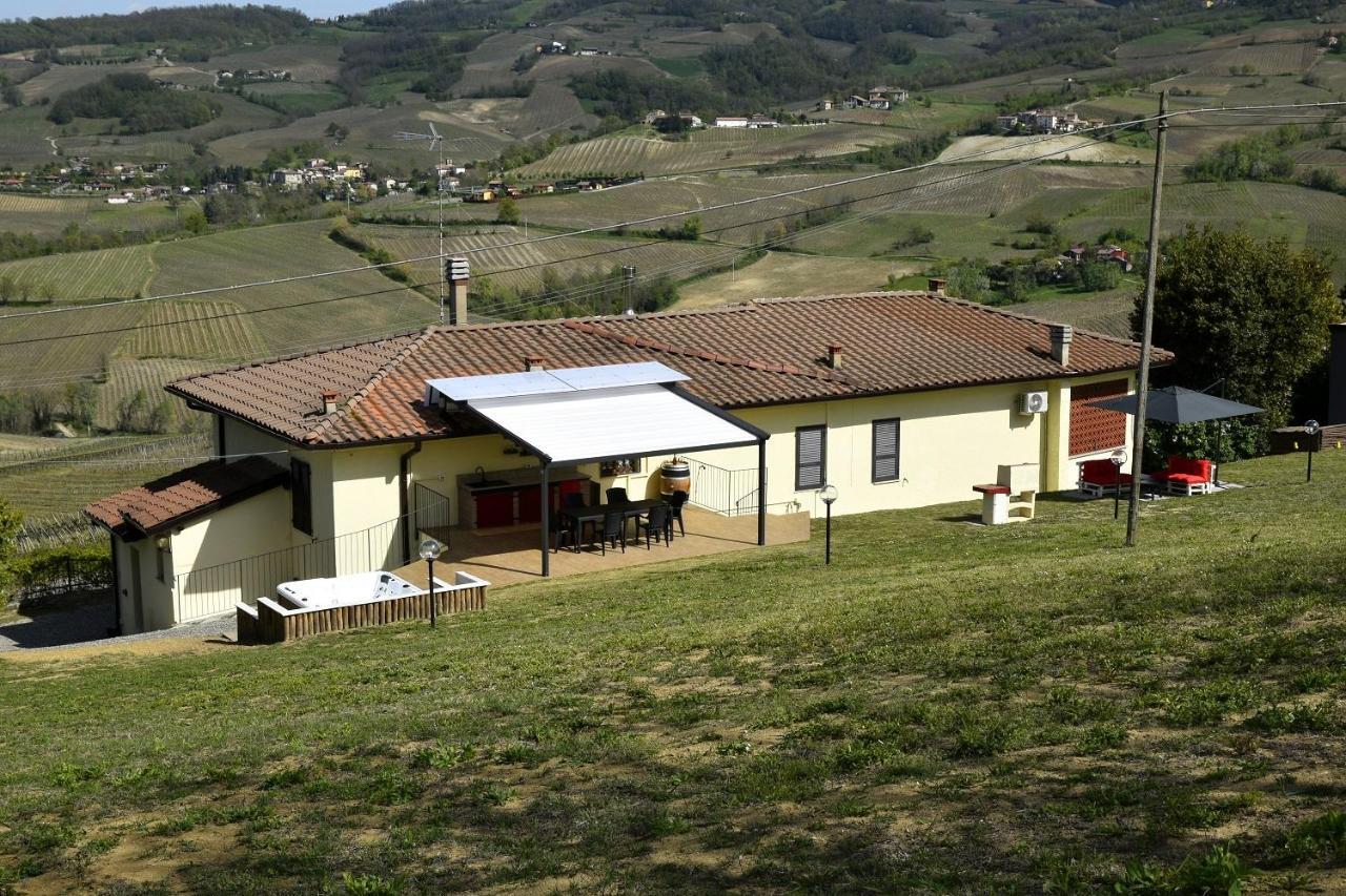 Casavacanzedezza Montecalvo Versiggia المظهر الخارجي الصورة