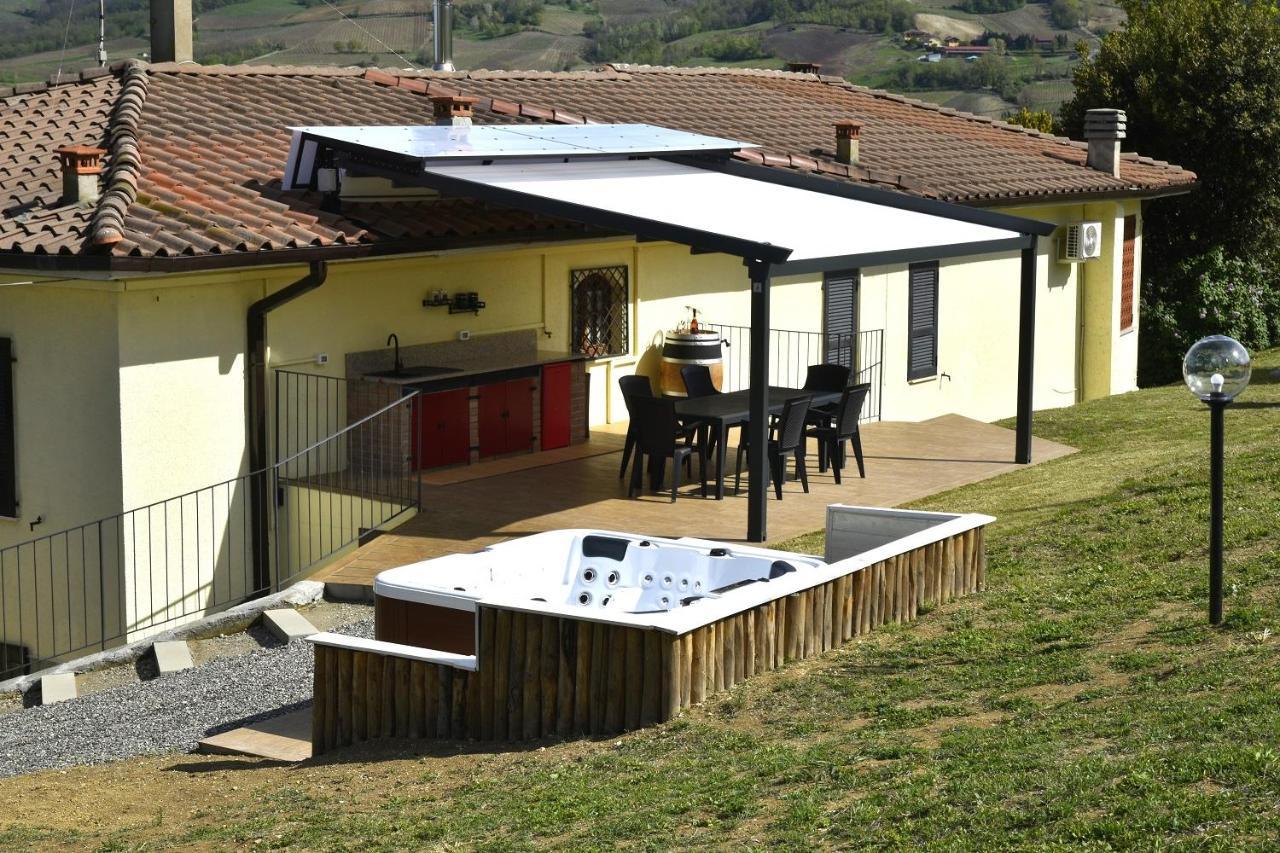 Casavacanzedezza Montecalvo Versiggia المظهر الخارجي الصورة