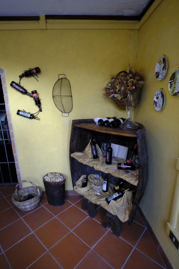 Casavacanzedezza Montecalvo Versiggia المظهر الخارجي الصورة