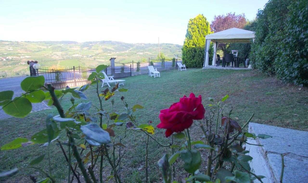 Casavacanzedezza Montecalvo Versiggia المظهر الخارجي الصورة